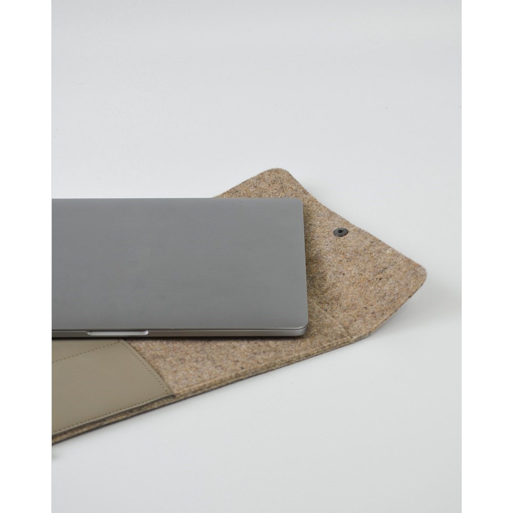 Recycled Felt & Apple Leather Laptop Sleeve 14"